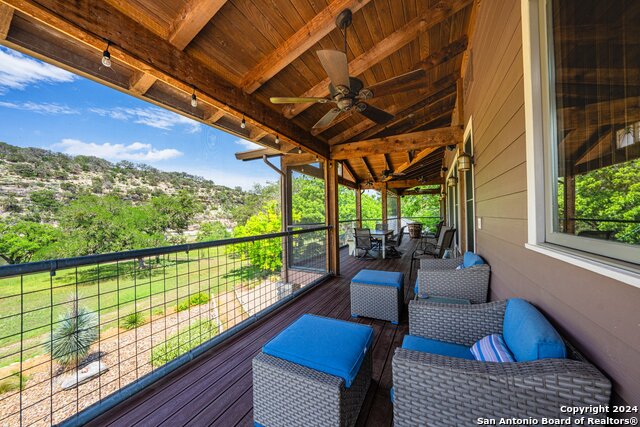 Listing photo id 20 for 2041 Fm 1340