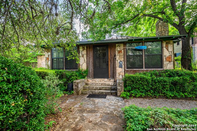 Listing photo id 21 for 2041 Fm 1340