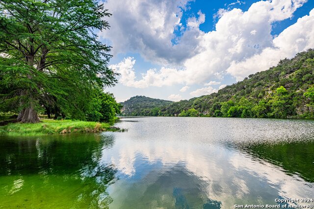 Listing photo id 35 for 2041 Fm 1340