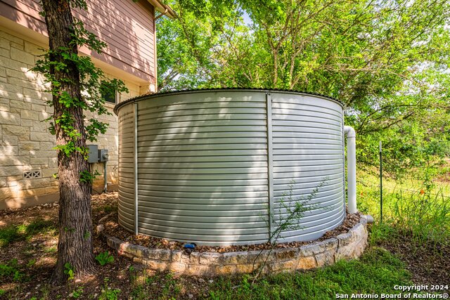 Listing photo id 40 for 2041 Fm 1340