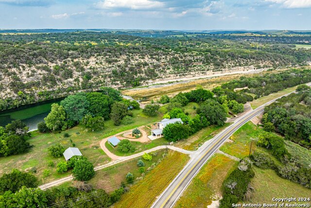 Listing photo id 46 for 2041 Fm 1340