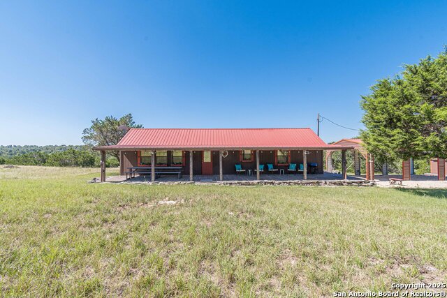 Details for 117 Hawk Rd., Fredericksburg, TX 78624