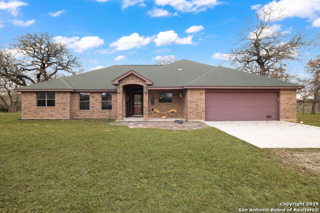 Details for 248 Rosewood Dr, La Vernia, TX 78121