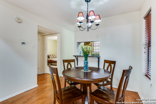 Image 7 of 25 For 13018 Heimer Rd  210