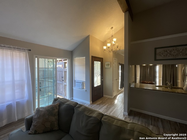 Image 11 of 20 For 3818 Candlestone Dr