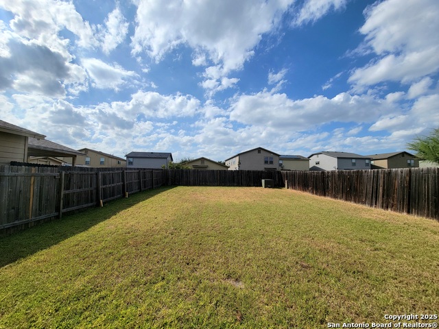 Image 18 of 19 For 6119 Plumbago Place