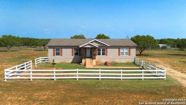 Details for 8990 Fm 2146, Jourdanton, TX 78026