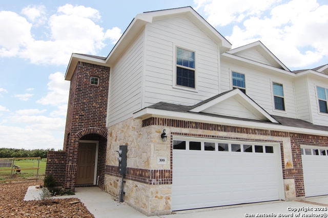 Details for 398 Creekside Curve, New Braunfels, TX 78130