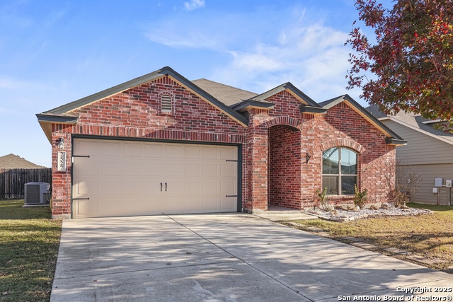 Details for 2527 Diamondback Trl, New Braunfels, TX 78130