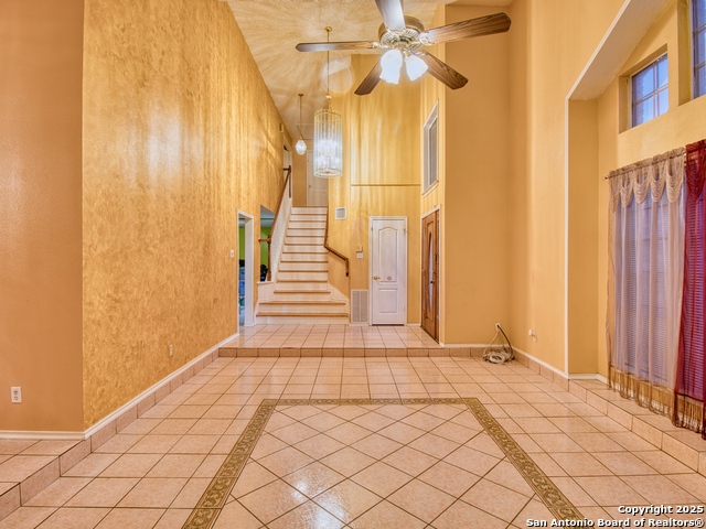 Listing photo id 29 for 2431 Holly Hill