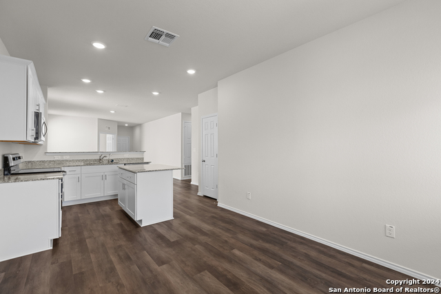 Image 12 of 19 For 13711 Anchor Way