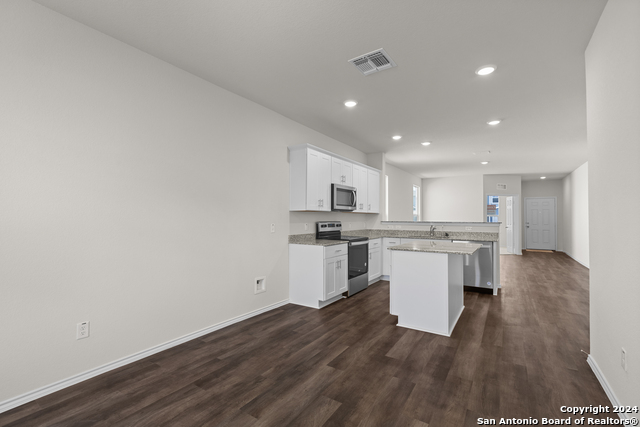 Image 13 of 19 For 13711 Anchor Way