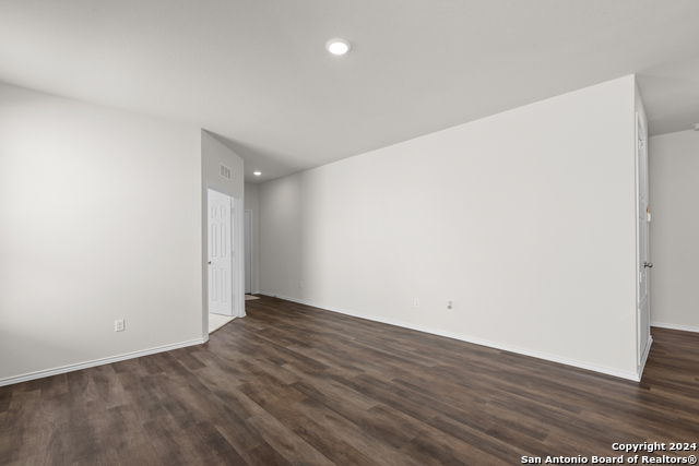 Image 17 of 19 For 13711 Anchor Way