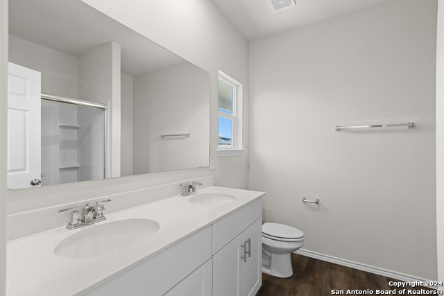 Image 3 of 19 For 13711 Anchor Way
