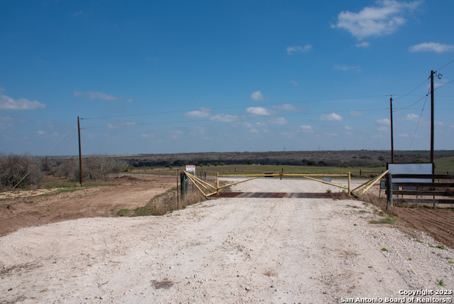 Image 4 of 85 For 750 County Road 159