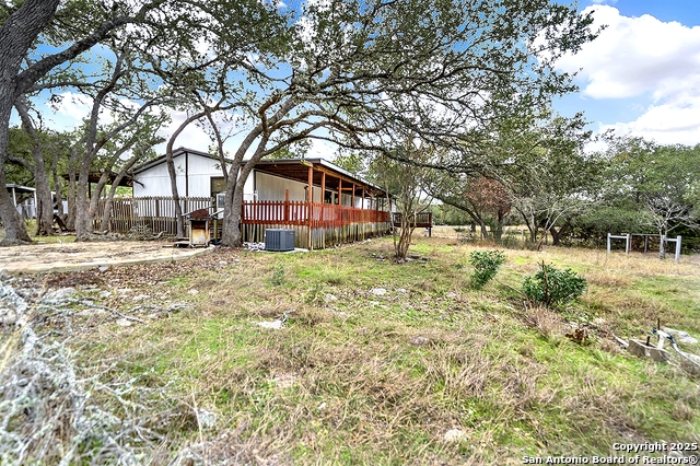 Image 13 of 13 For 1601 Springwood Dr