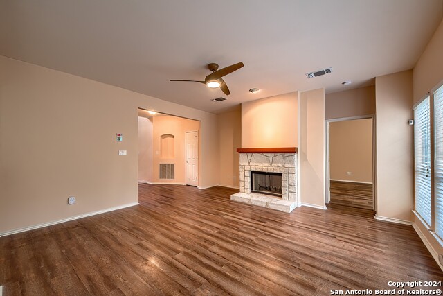 Image 13 of 26 For 31174 Retama Ridge