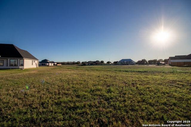 Details for 109 Tree Farm Dr W, Lytle, TX 78052