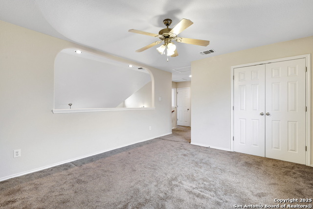 Image 17 of 22 For 10410 Weser Ln