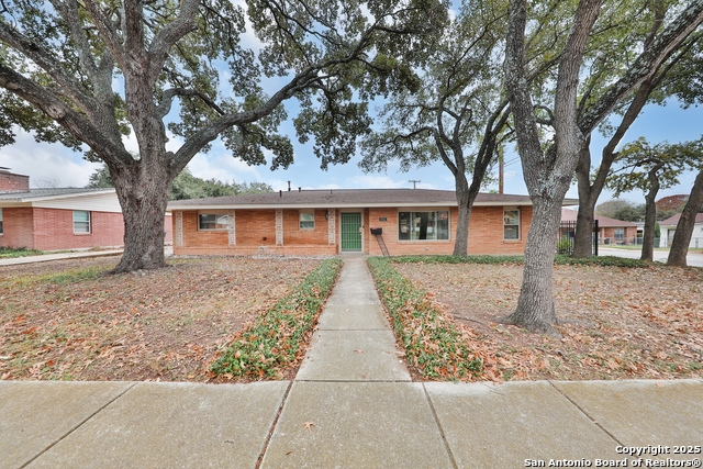 Details for 1502 Greer St, San Antonio, TX 78210