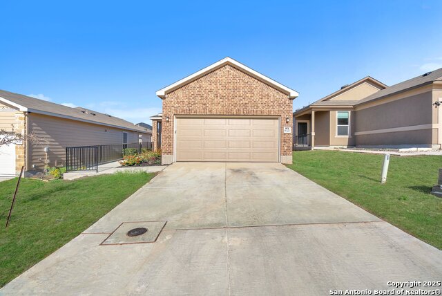 Listing photo id 1 for 8321 Kinclaven Ct