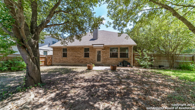 Listing photo id 22 for 501 Ginsberg Dr