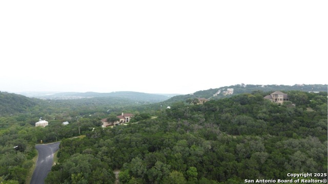 Listing photo id 7 for 9876 Cash Mountain Rd