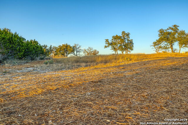 Image 14 of 50 For 1700 Cattlemans Crossing