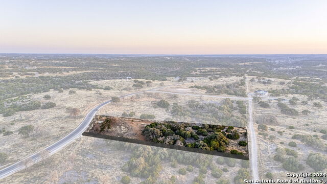 Image 34 of 50 For 1700 Cattlemans Crossing