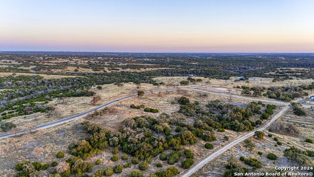 Image 37 of 50 For 1700 Cattlemans Crossing