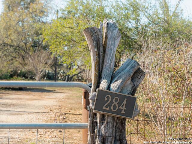 Image 15 of 36 For 284 County Road 4637