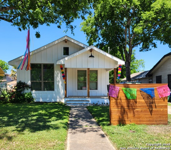 Details for 1631 Crockett St E, San Antonio, TX 78202