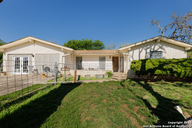 Details for 111 Austin Dr S, Boerne, TX 78006