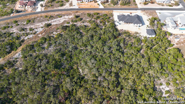 Listing photo id 12 for Pr 2771 Unit 1 Lot 7