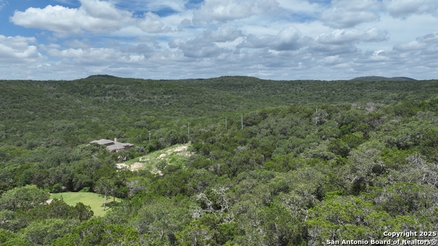 Image 8 of 12 For 15323 Escarpment Oak