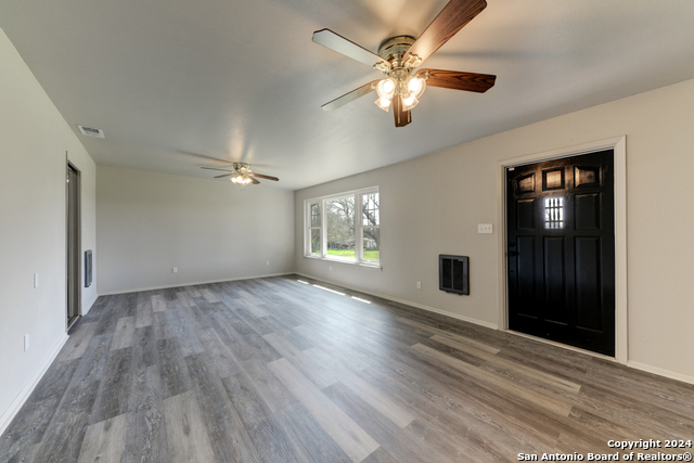 Listing photo id 7 for 3534 Us Highway 90a