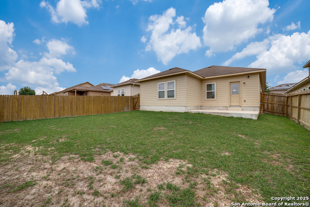 Listing photo id 27 for 3115 Saylers Creek