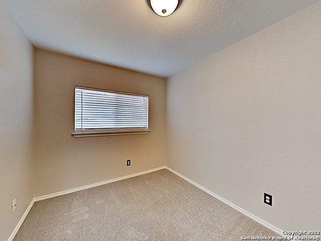 Image 6 of 9 For 7902 Brazoria Park