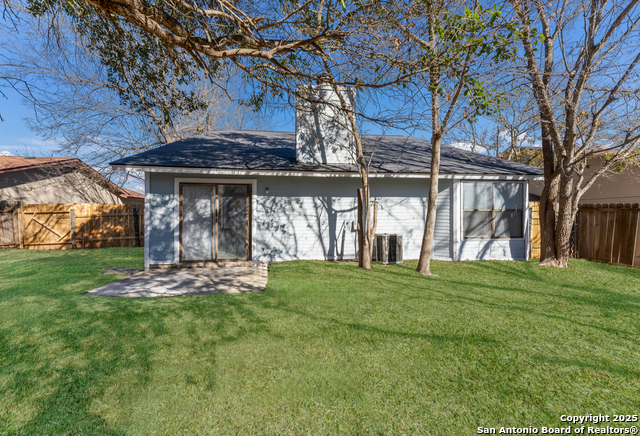 Listing photo id 27 for 9735 Misty Ash Dr