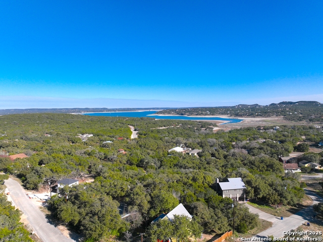 Listing photo id 3 for 629 Hillclimb