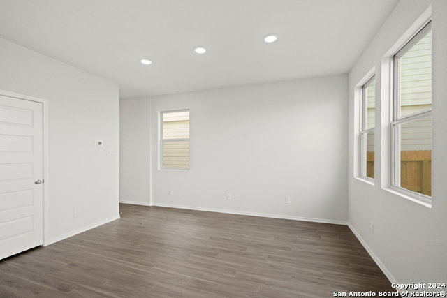 Image 5 of 17 For 4906 Sandstone Way