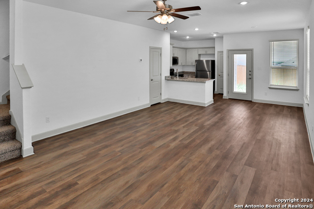 Image 2 of 16 For 10224 Eaglewood Nook  101