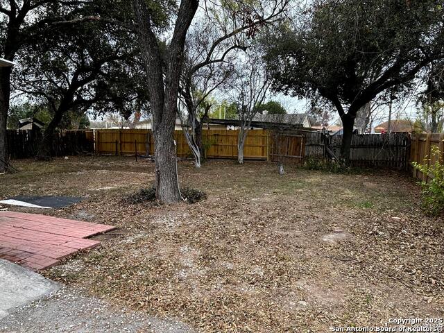 Image 14 of 14 For 109 E Pecos St