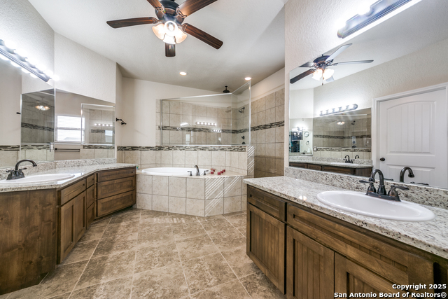 Listing photo id 13 for 16371 Borregas Road