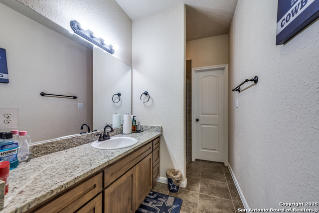 Listing photo id 19 for 16371 Borregas Road