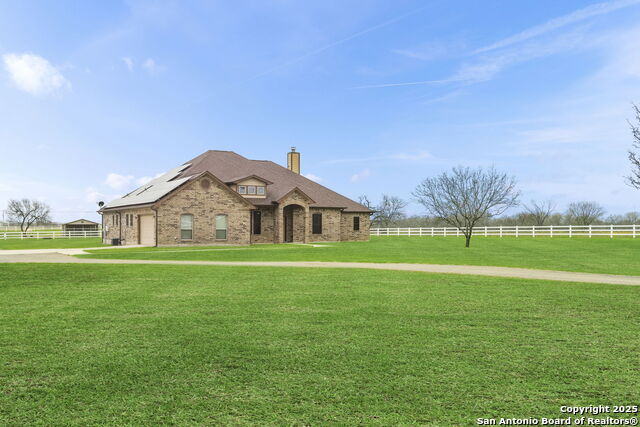 Listing photo id 41 for 16371 Borregas Road