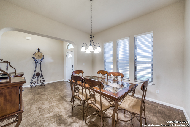 Listing photo id 3 for 16371 Borregas Road