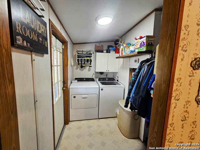 Listing photo id 13 for 112 Royal Crest Circle