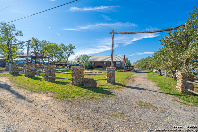 Image 38 of 49 For 9496 Us Highway 87