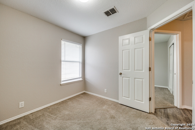 Listing photo id 21 for 6611 Poseidon Way